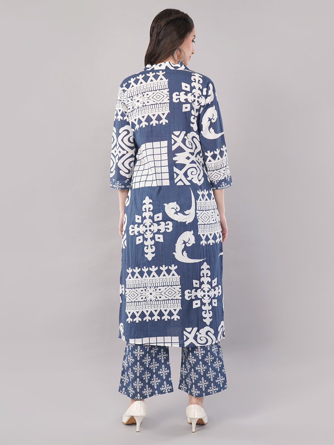 Indigo blue & white Handblock Printed Straight Kurta Set with Dupatta