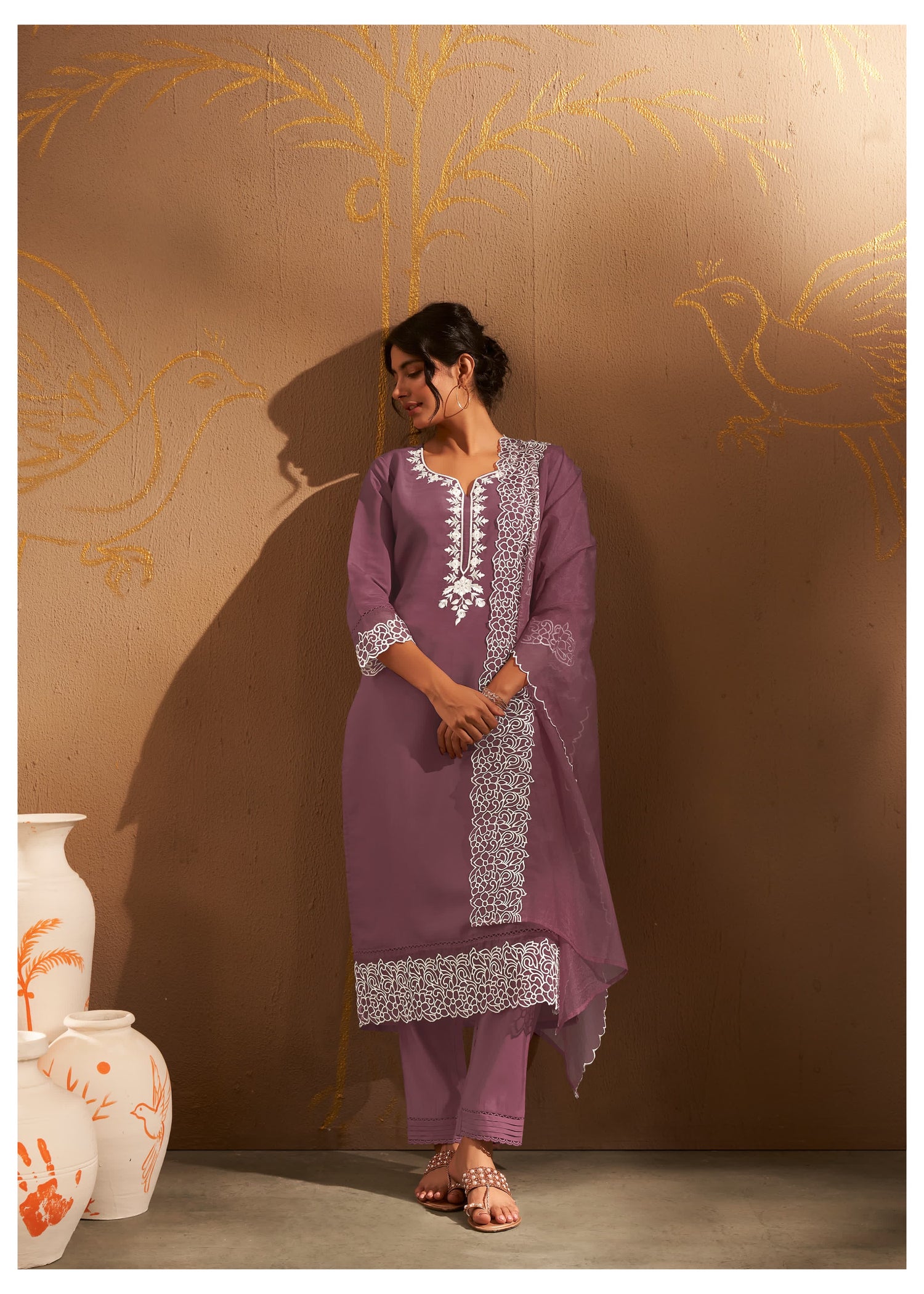 LAVENDER GRACE Elegant Traditional Ensemble