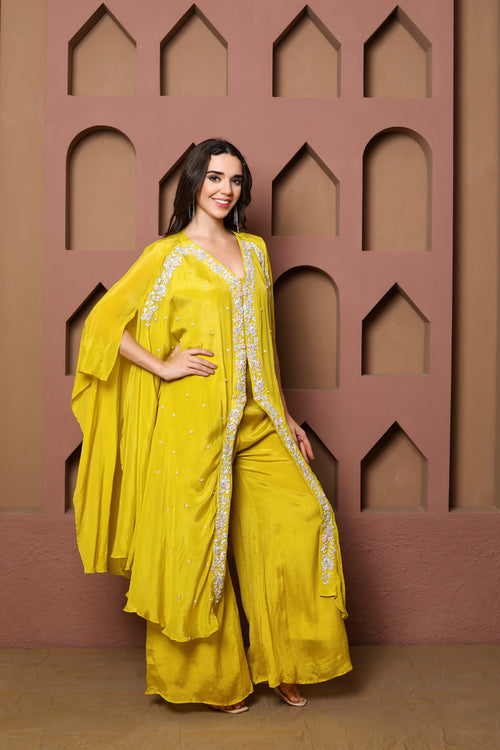 Elegant Yellow Kaftan Set with Embroidered Details