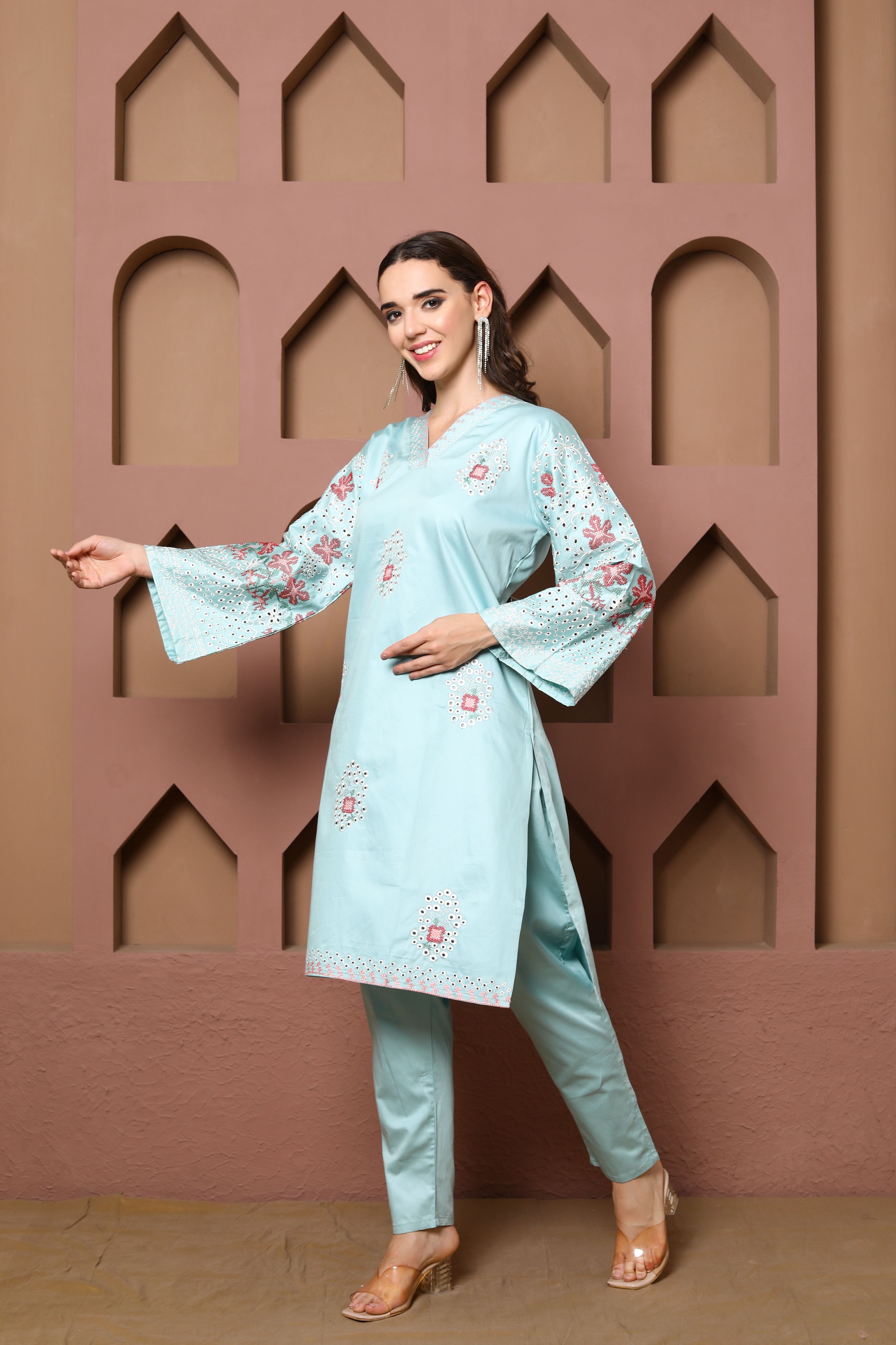 Seafoam Blue Embroidered lawn outfit, Kurta Set of three with Floral Accents and Coordinated Dupatta