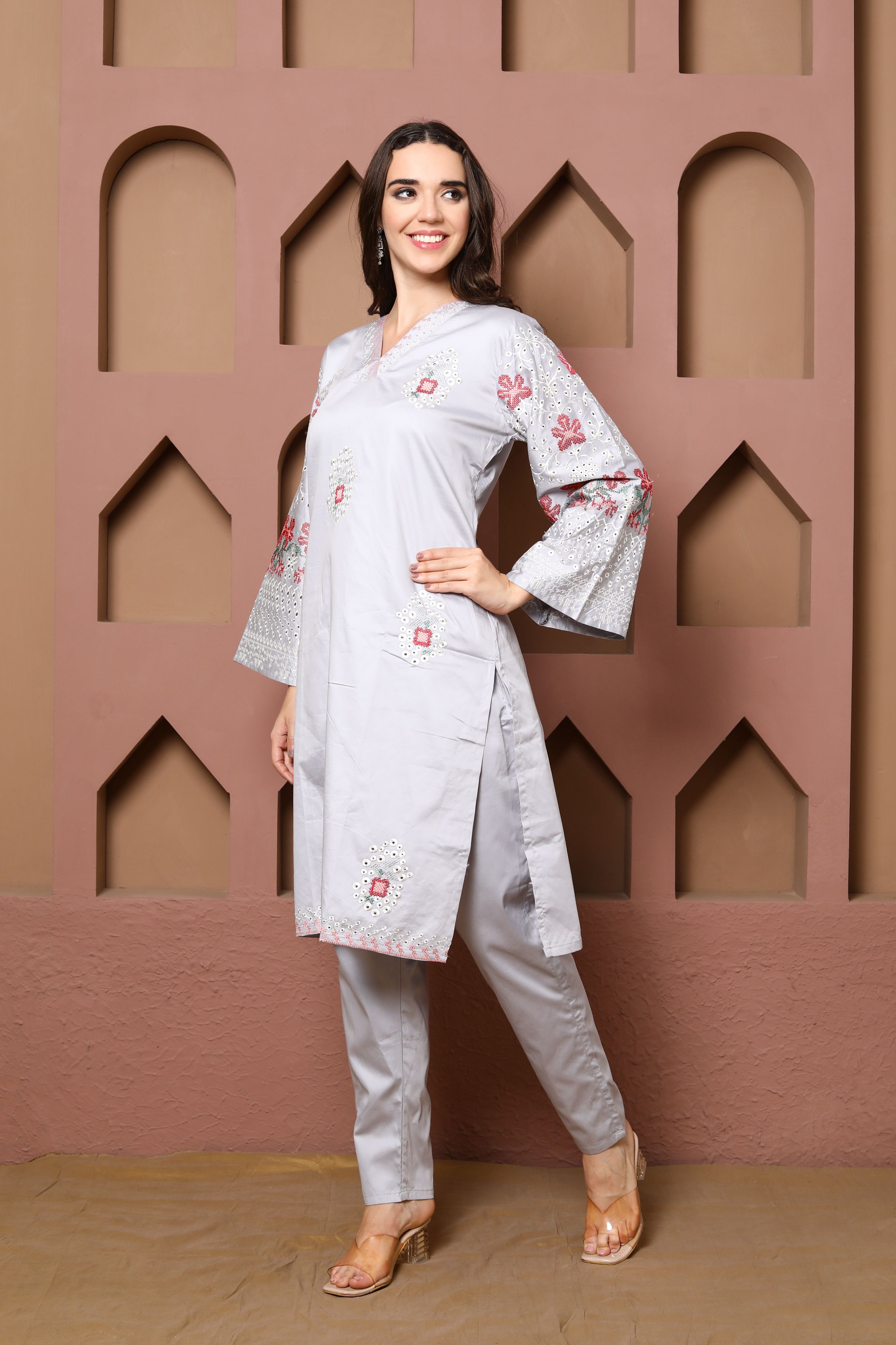 Light Grey Embroidered Kurta Set of three with Floral Detailing and Printed Dupatta