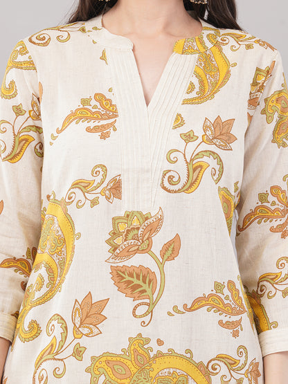 Cream &amp; Yellow Paisley Printed A-Line Kurta with Solid Straight Pants