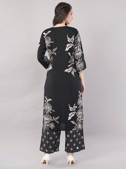 Black cotton Floral Printed Embroidered Kurta Set with Dupatta