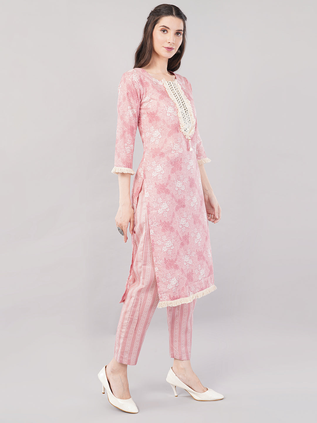 Nakhrelee Women Peach Ethnic Motifs Printed Kurta with Trousers &amp; Dupatta
