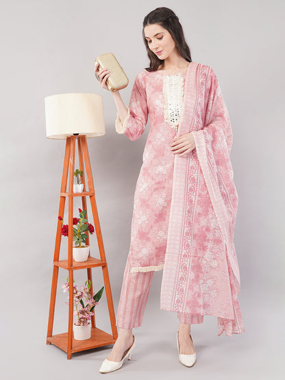 Nakhrelee Women Peach Ethnic Motifs Printed Kurta with Trousers &amp; Dupatta