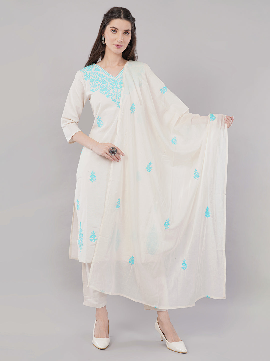 Off-white with  turquoise blue embroideryStraight-cut kurta adorned with intricate floral embroidery with pant and dupatta