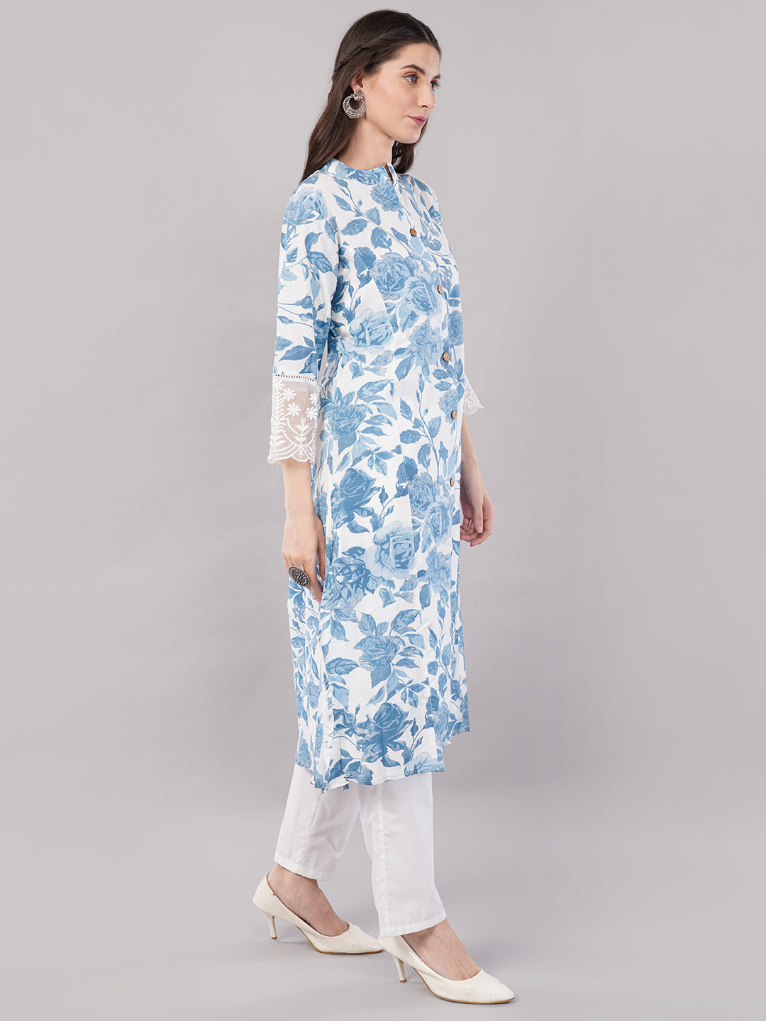 Blue &amp; White Floral Printed Straight Kurta with Lace Detailing