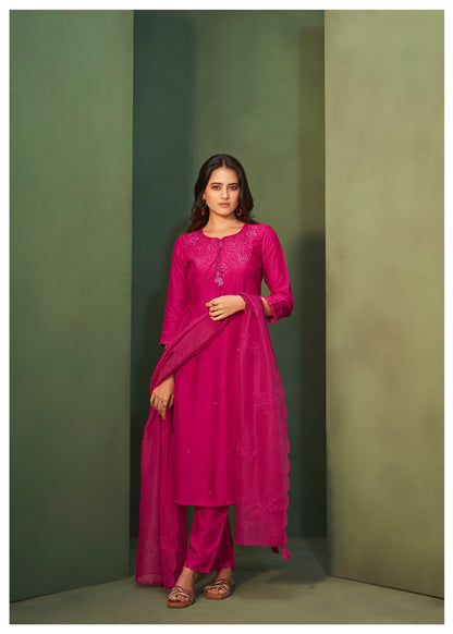 Step into elegance with this luxurious Kurta, Pant, and Dupatta Set, designed to make a statement at any special occasion.